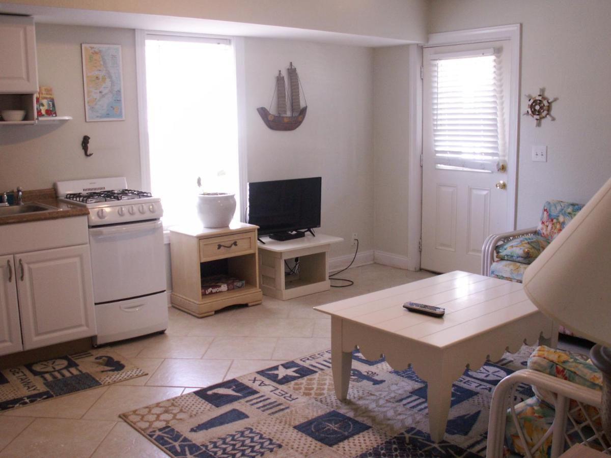 Sandbar Bed & Breakfast Nags Head Exterior photo