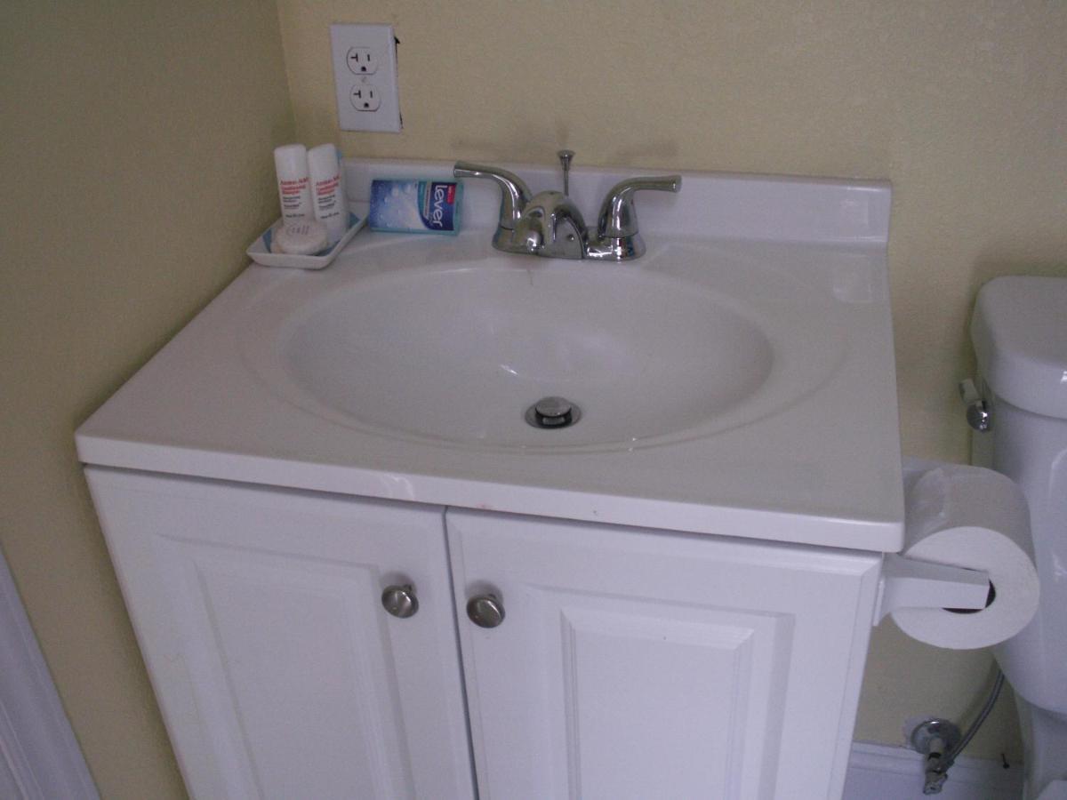 Sandbar Bed & Breakfast Nags Head Exterior photo